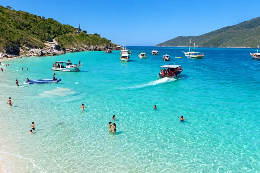 🌊 Arraial do Cabo em 1 Dia: O Caribe Brasileiro Que Cabe no Seu Bate e Volta